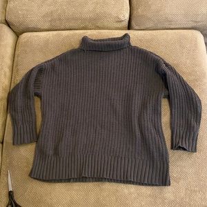 Cute Aerie gray chenille turtle neck sweater